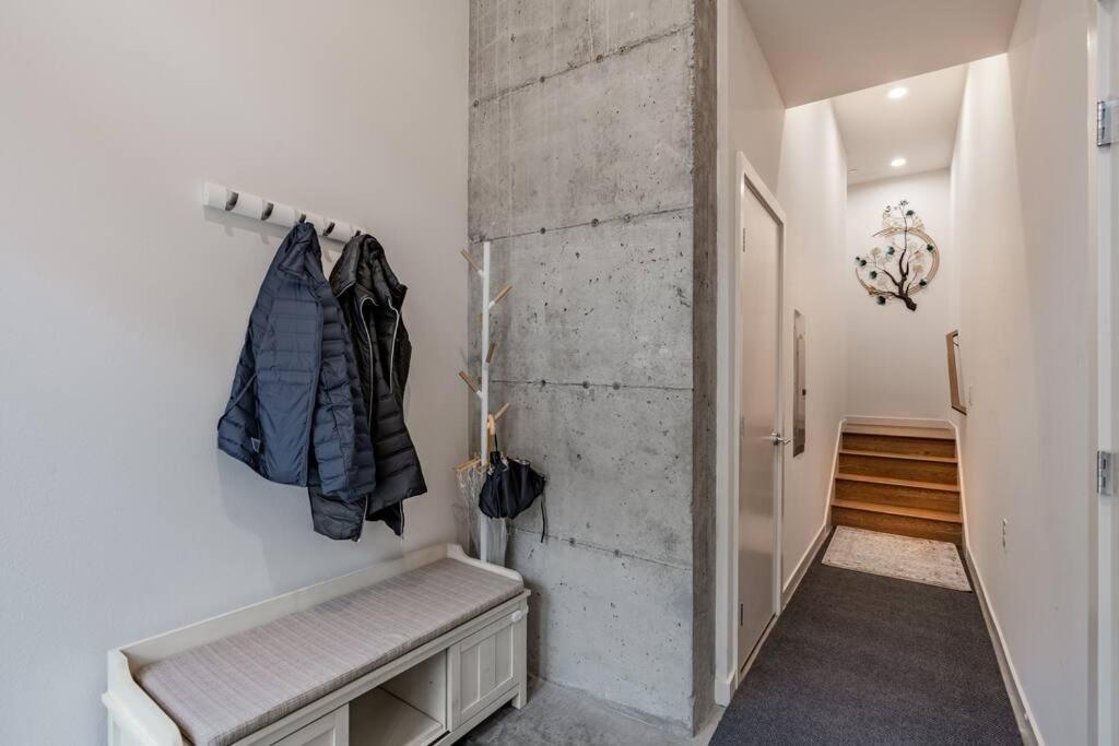 West Seattle'S Modern Townhome エクステリア 写真